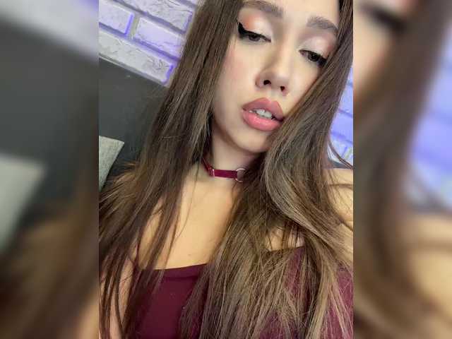 Jade8887's BongaCams show and profile