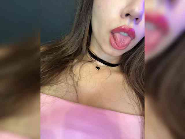 Jade8887 webcam
