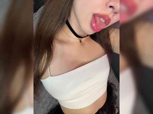 Jade8887 webcam