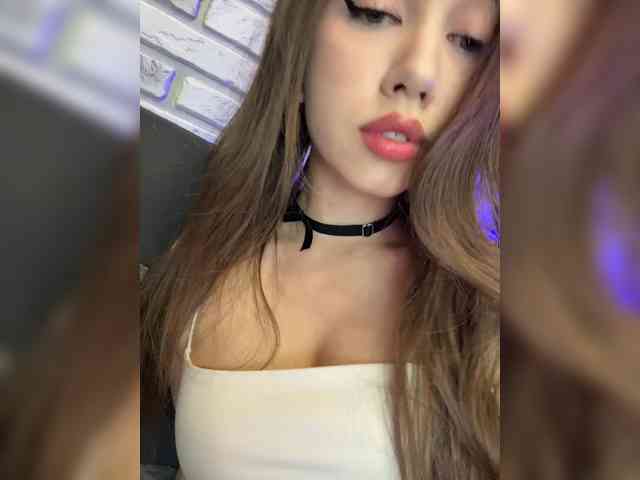 Jade8887 webcam