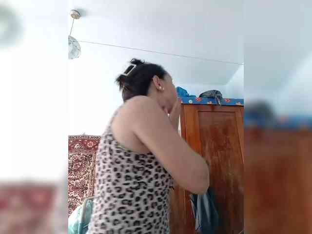 KONFETKAA-1 webcam