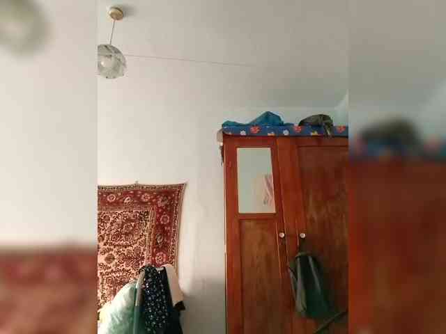 KONFETKAA-1 webcam