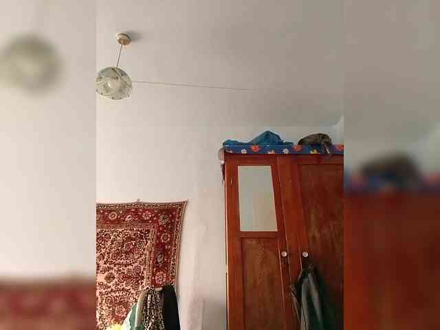 KONFETKAA-1 webcam