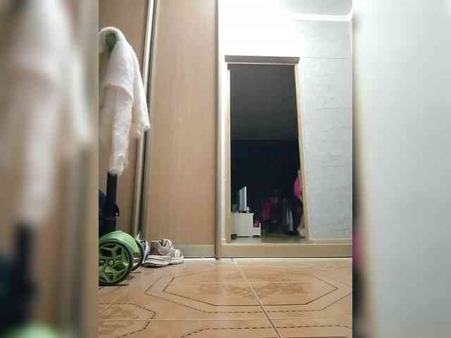 KONFETKAA-1 webcam