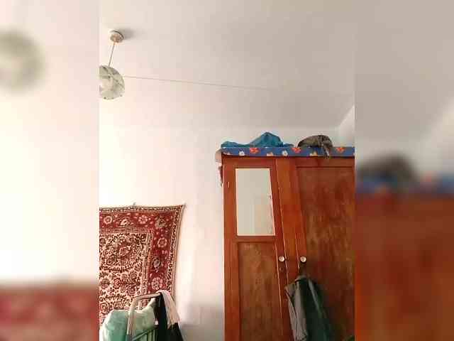 KONFETKAA-1 webcam