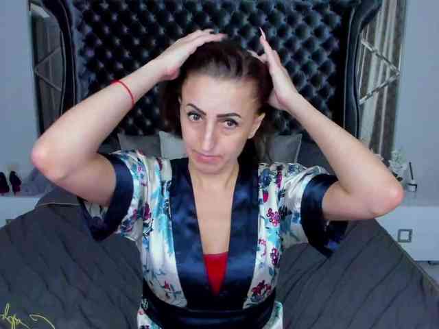 RebecaDiamond webcam