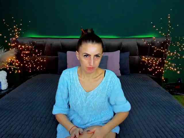 RebecaDiamond webcam