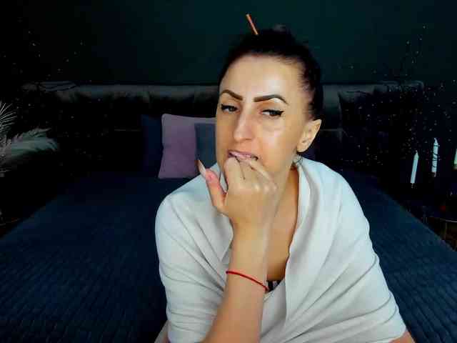 RebecaDiamond webcam