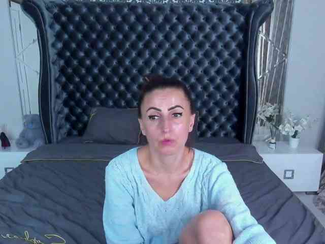 RebecaDiamond webcam
