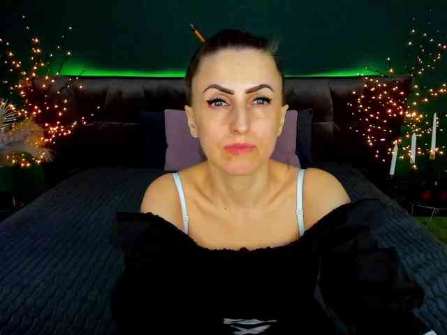 RebecaDiamond webcam