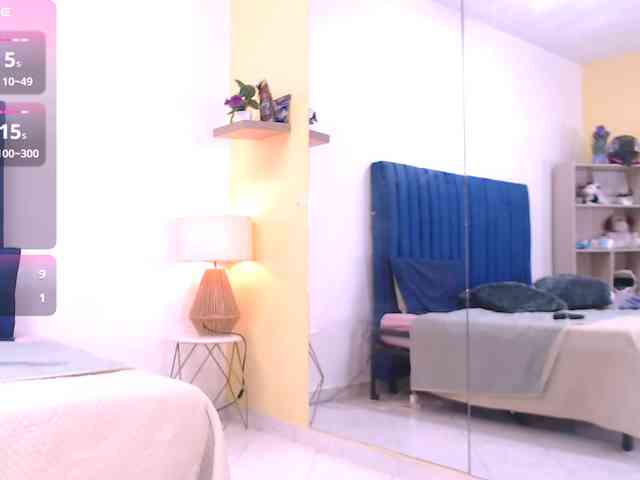 EmaWrigth webcam