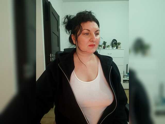 WetTigress's BongaCams show and profile