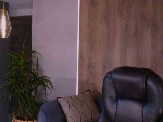 webcam adult AbellaCroft