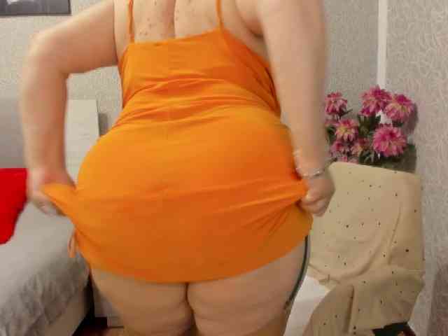 LuckySveta webcam