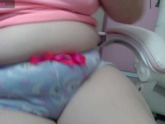 Evil-neighbor's BongaCams show and profile