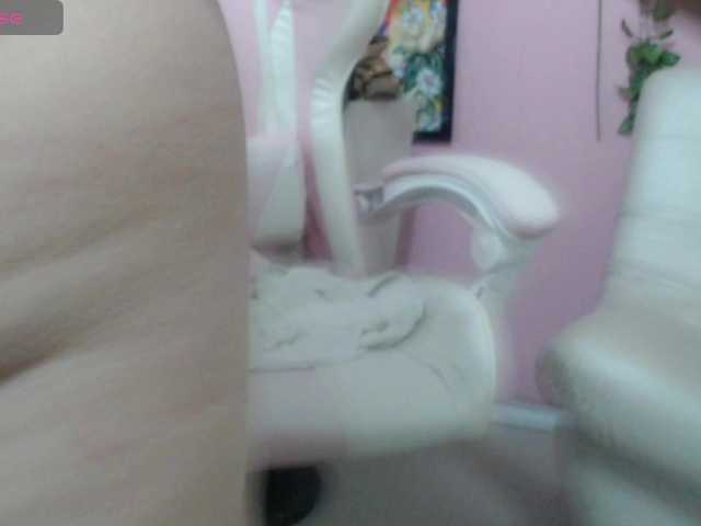 Evil-neighbor's BongaCams show and profile