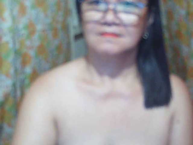 sexxyicee69's BongaCams show and profile