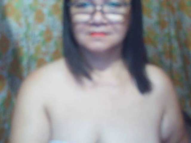 sexxyicee69's BongaCams show and profile