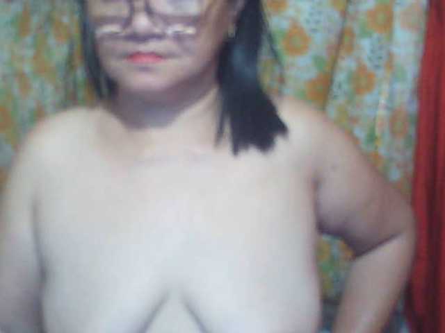 sexxyicee69's BongaCams show and profile