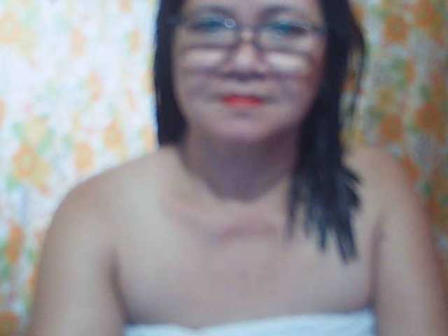 sexxyicee69's BongaCams show and profile