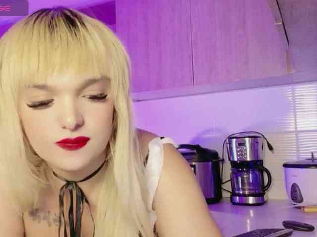 KendallCurkov Live Webcam on BongaCams
