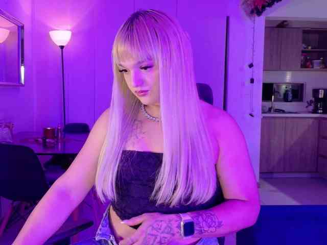 KendallCurkov Live Webcam on BongaCams