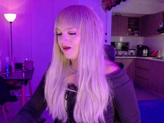 KendallCurkov Live Webcam on BongaCams