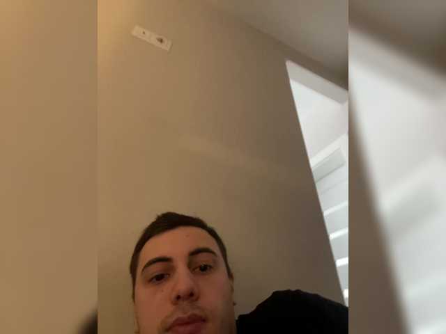 Dream022's BongaCams show and profile