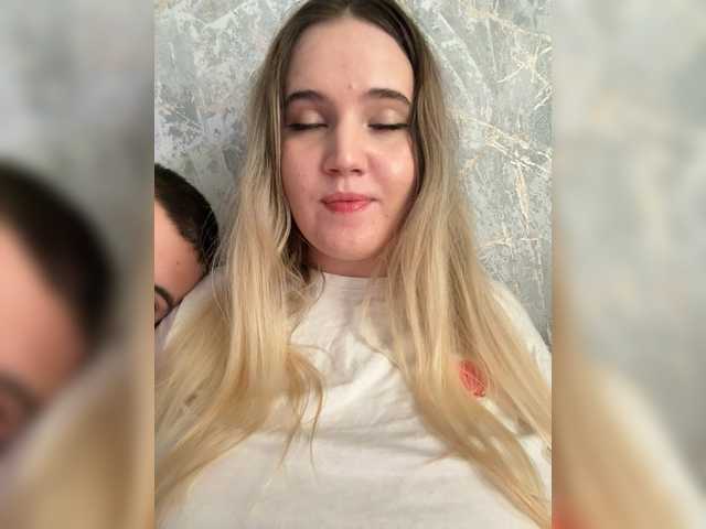 Dream022 live cam