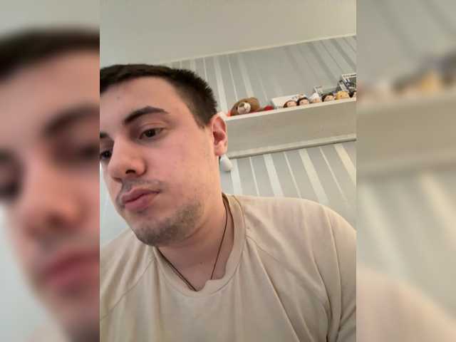 Dream022's BongaCams show and profile