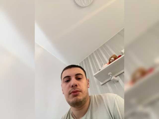 Dream022 from BongaCams