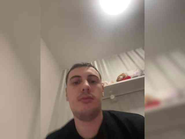 Dream022 webcam