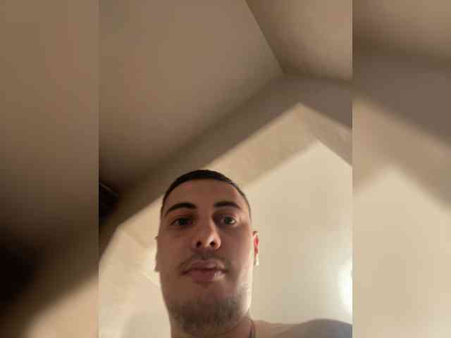Dream022 webcam