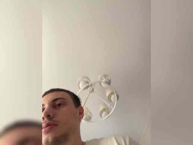 Dream022 webcam