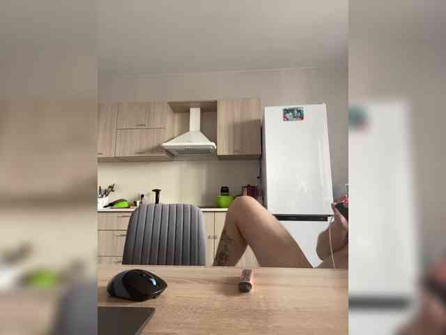 Sweet-Kisulk1 webcam