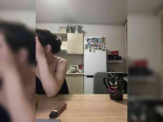 Sweet-Kisulk1 webcam