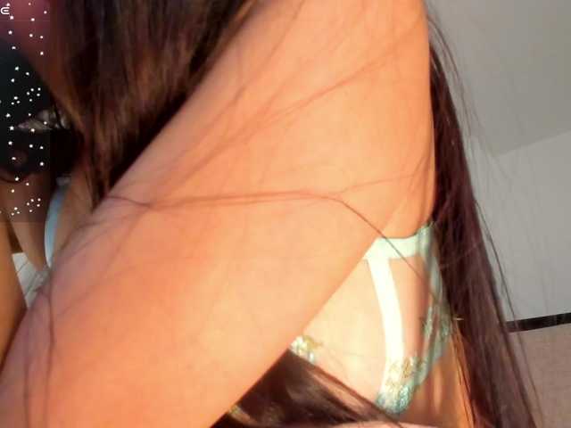 TinyRouse's BongaCams show and profile