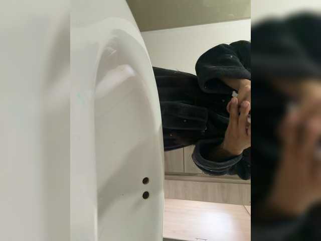 TinyRouse's BongaCams show and profile