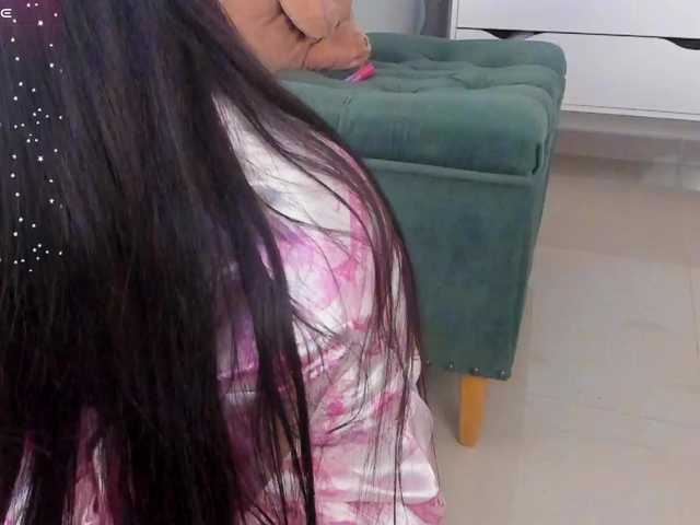 TinyRouse live cam profile