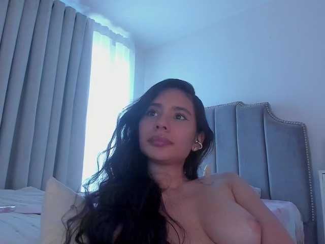 TinyRouse's BongaCams show and profile