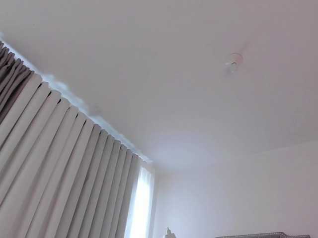 TinyRouse's BongaCams show and profile