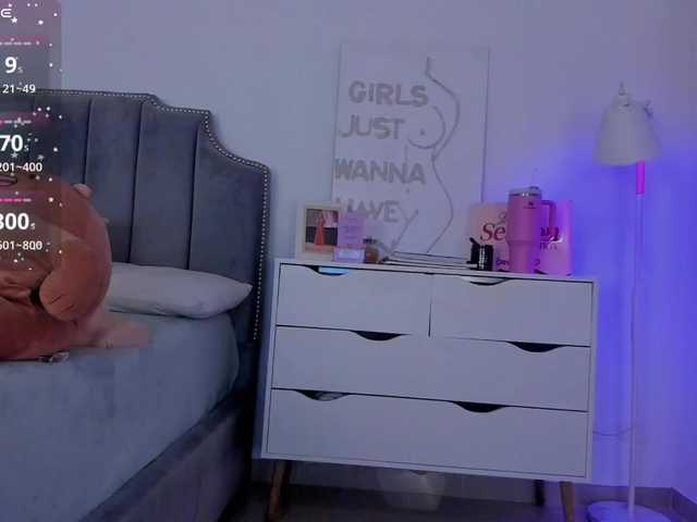 TinyRouse live cam profile