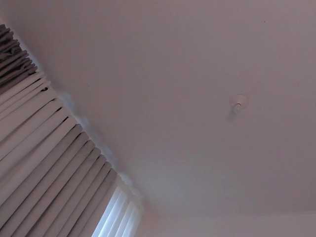 TinyRouse's BongaCams show and profile