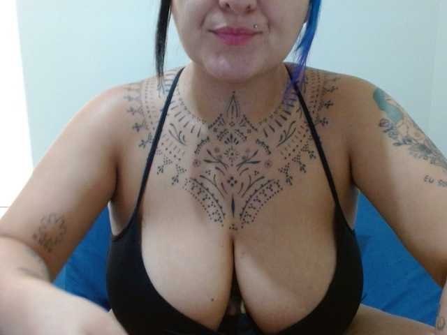 Lilithfire's BongaCams show and profile