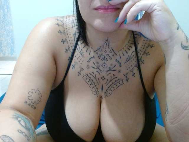 Lilithfire's BongaCams show and profile