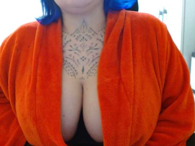 Lilithfire from BongaCams