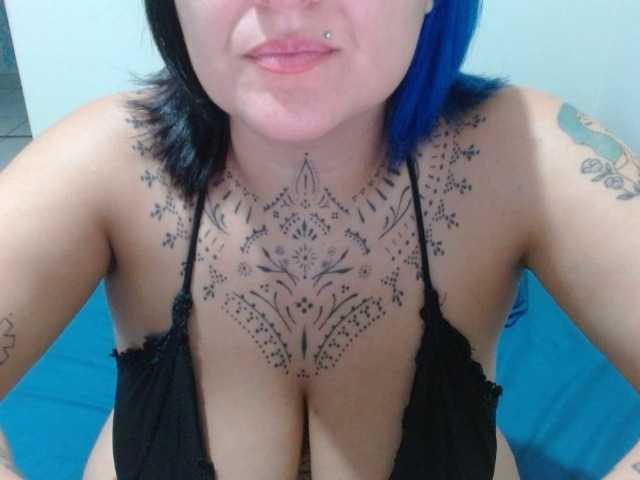 Lilithfire's BongaCams show and profile