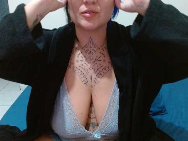 Lilithfire live cam profile