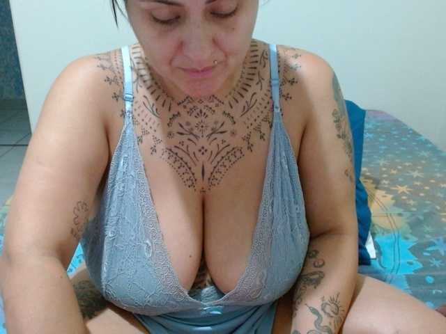 Lilithfire's BongaCams show and profile