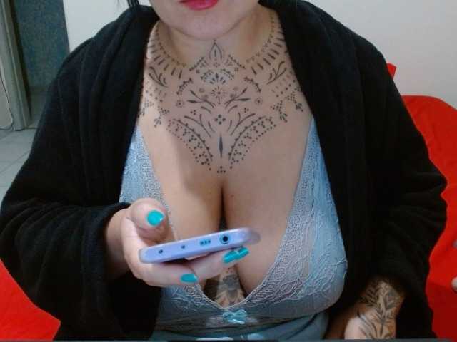 Lilithfire's BongaCams show and profile